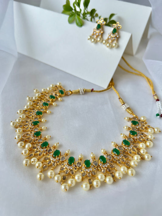 Emerald Whisper Jewelry Set