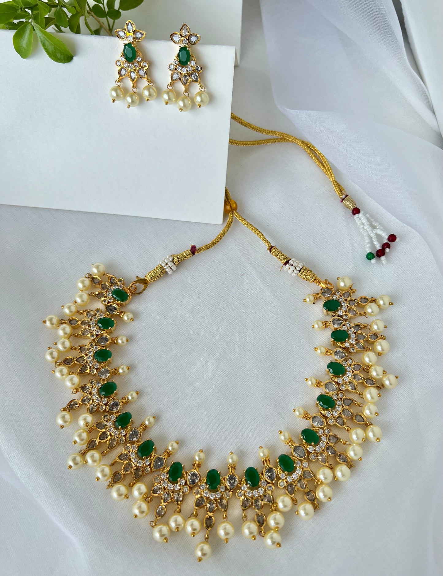 Emerald Whisper Jewelry Set