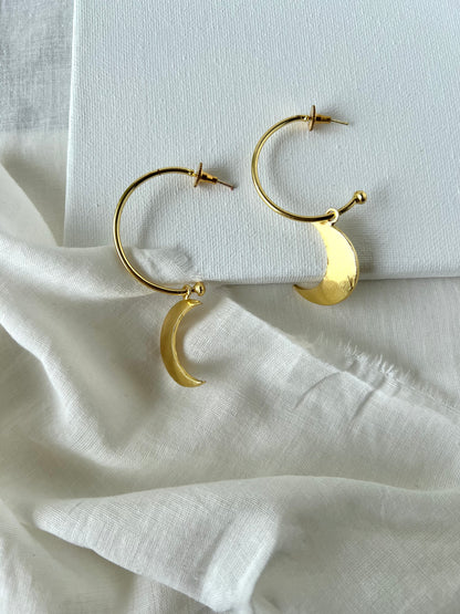 Lunar Éclat Hoop Earrings