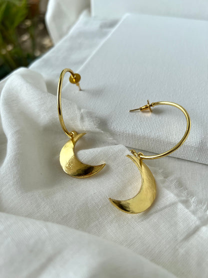 Lunar Éclat Hoop Earrings