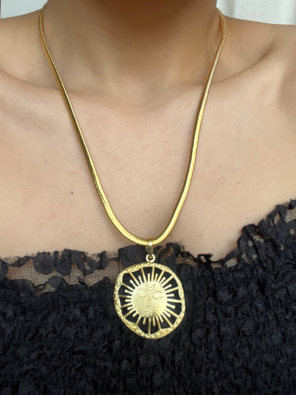 Sun Majesty Necklace